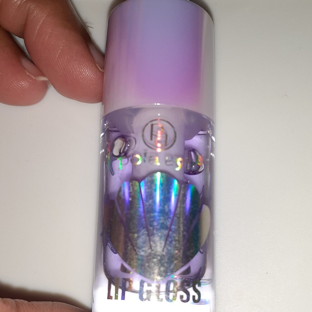 Pola Aylr Lip Gloss with Purple Seashell Cap New